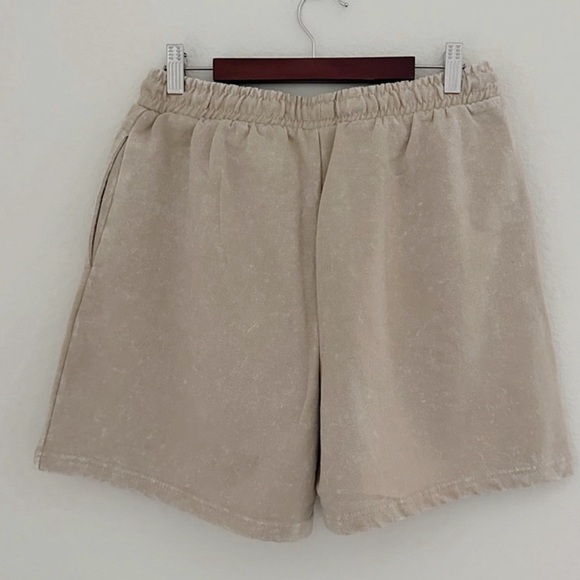 NEW Nirvana Graphic Drawstring Sweatshorts - Picture 4 of 6